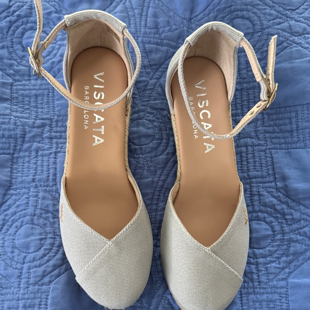 NWT Viscata Women's Formiga Canvas Espadrille Wedges